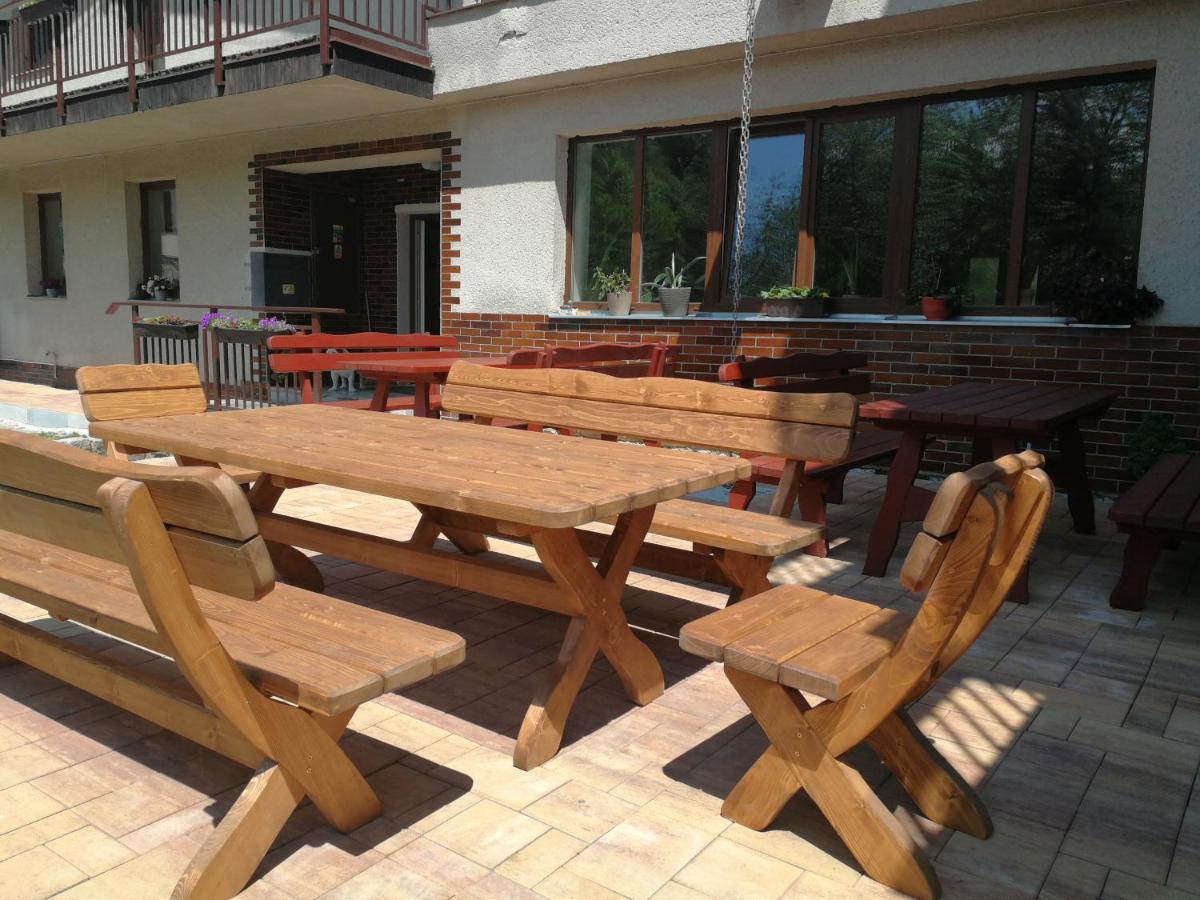 Penzion U Klujů Vestin Exterior foto